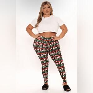 FASHION NOVA Sleighbells Ring Leggings II with Polar Bear Pattern Size 2X NWT